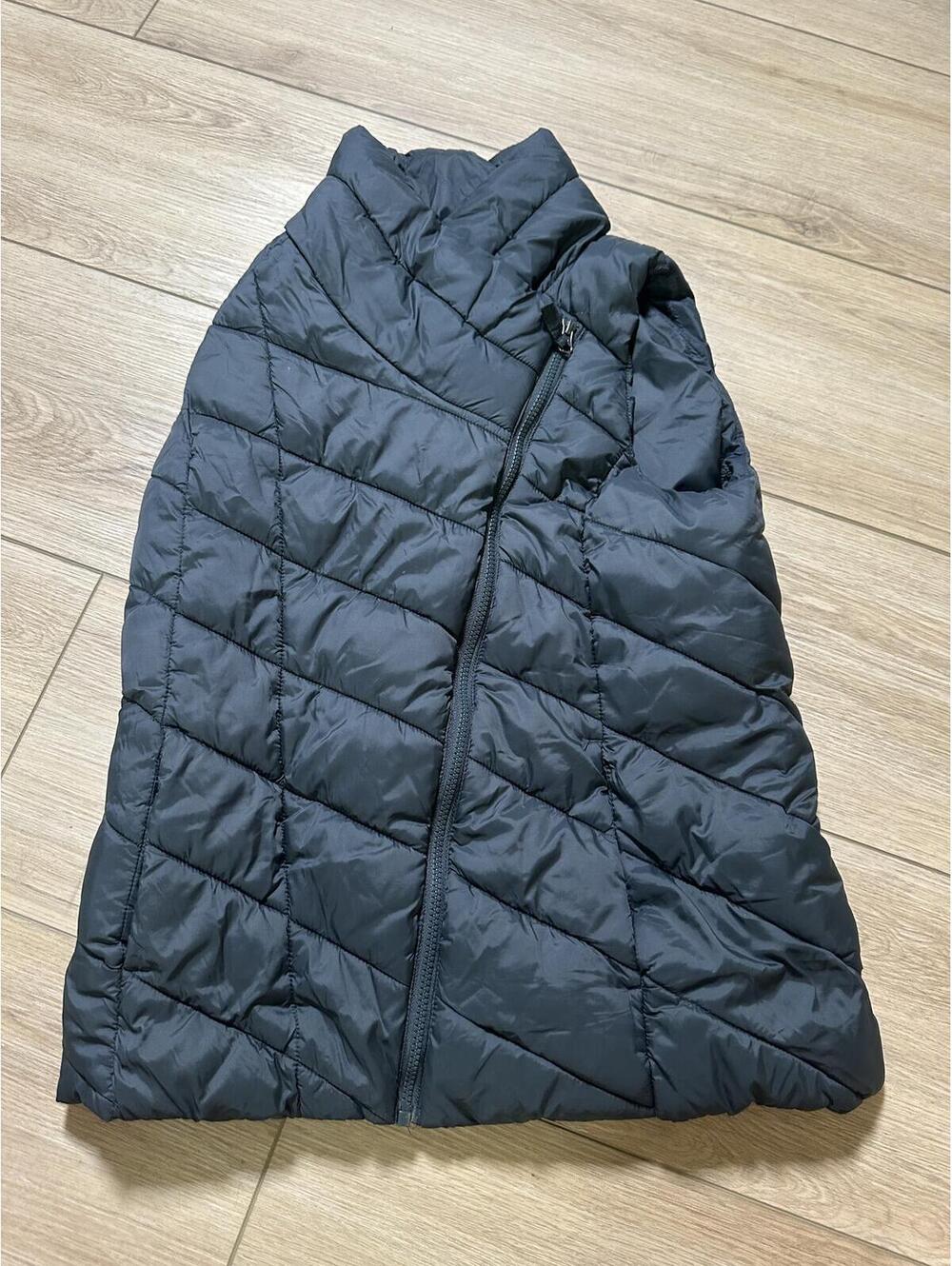 Original Black Quilted Puffer Vest Size S